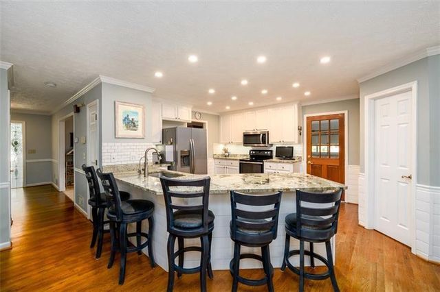 1746 Malachi Court, Loganville, GA 30052