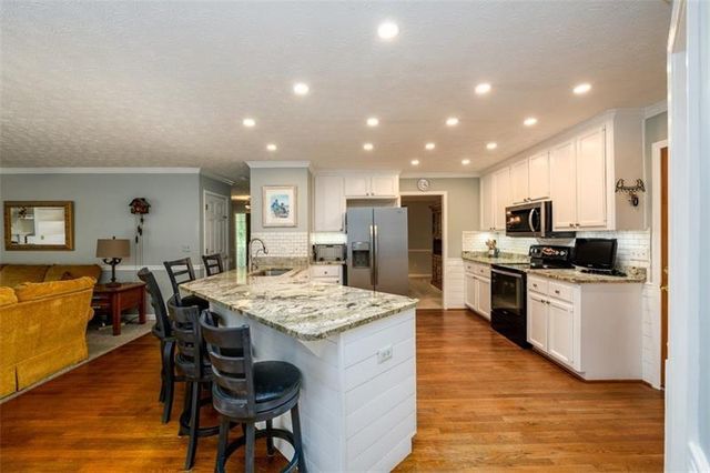 1746 Malachi Court, Loganville, GA 30052