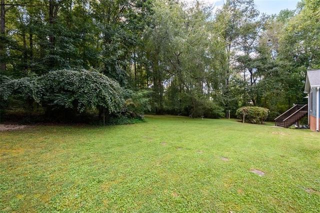 1746 Malachi Court, Loganville, GA 30052