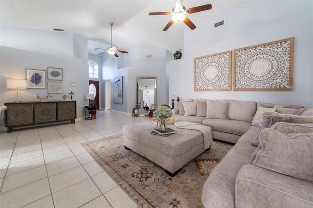 1352 WOODFIELD OAKS DRIVE, Apopka, FL 32703