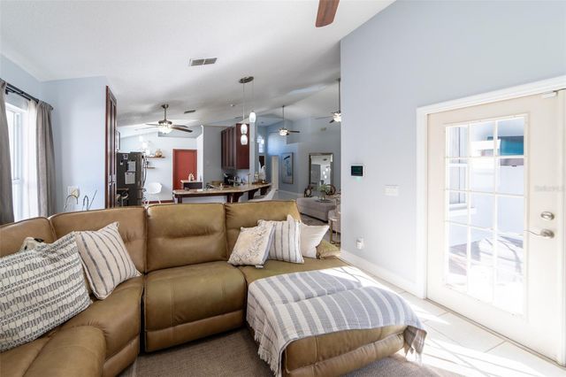 1352 WOODFIELD OAKS DRIVE, Apopka, FL 32703