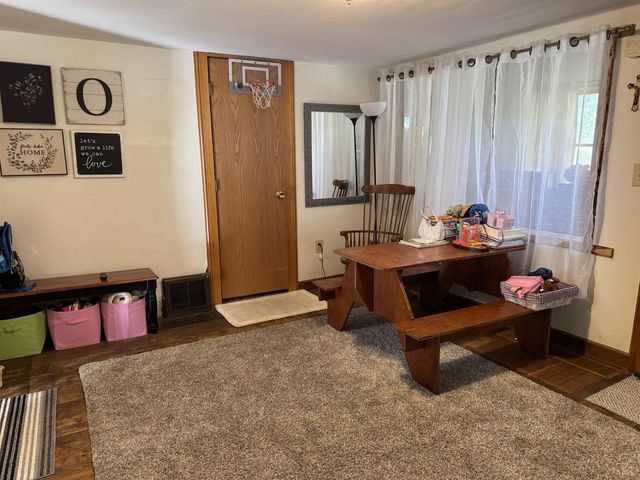 102 S Chatham Street, Janesville, WI 53548