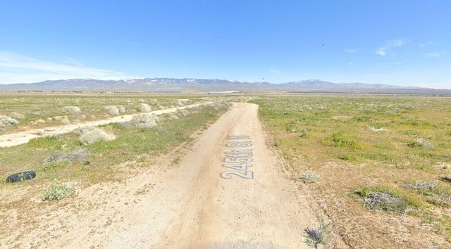 246th St W And Ave B10, Fairmont, CA 93536