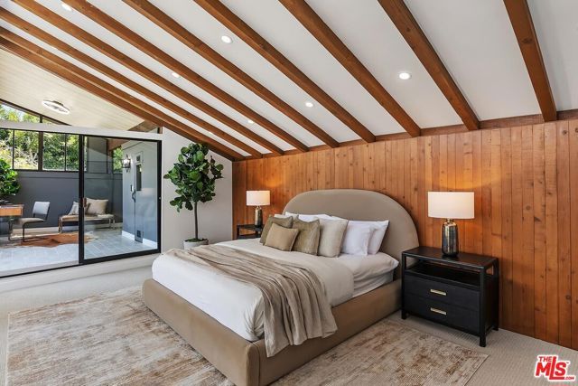 515 N Roxbury Drive, Beverly Hills, CA 90210