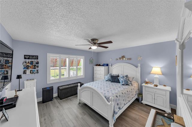 5849 PARK ST N 202, St Petersburg, FL 33709