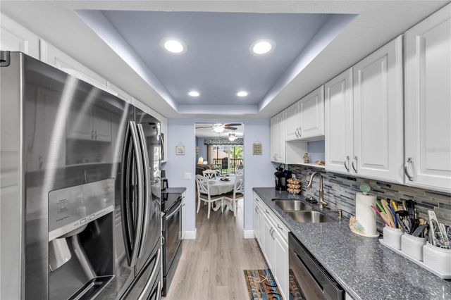 5849 PARK ST N 202, St Petersburg, FL 33709