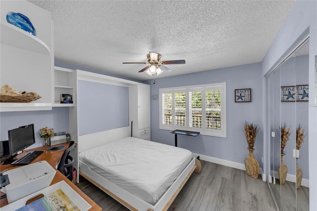 5849 PARK ST N 202, St Petersburg, FL 33709