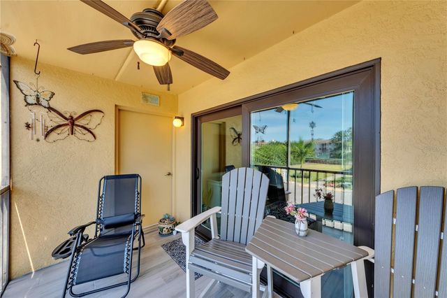 5849 PARK ST N 202, St Petersburg, FL 33709