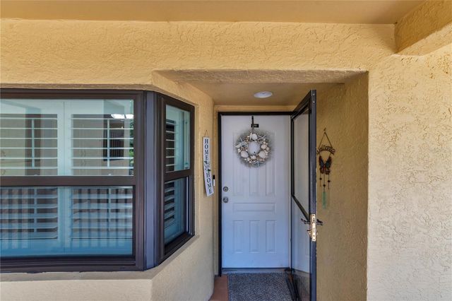 5849 PARK ST N 202, St Petersburg, FL 33709
