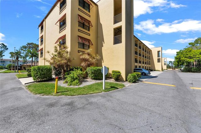5849 PARK ST N 202, St Petersburg, FL 33709