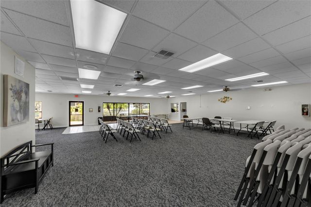 5849 PARK ST N 202, St Petersburg, FL 33709