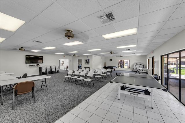 5849 PARK ST N 202, St Petersburg, FL 33709