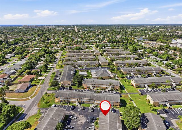 2223 NE 1st Court 101, Boynton Beach, FL 33435
