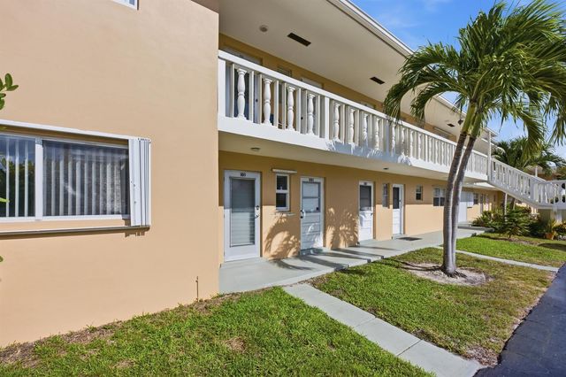 2223 NE 1st Court 101, Boynton Beach, FL 33435