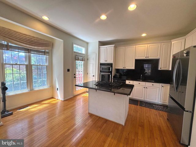 6505 NIGHTWIND CT, Alexandria, VA 22312