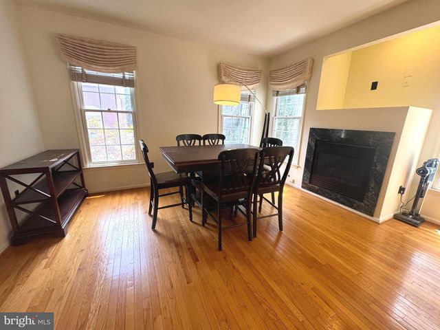 6505 NIGHTWIND CT, Alexandria, VA 22312