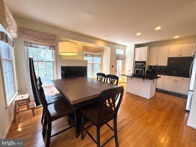 6505 NIGHTWIND CT, Alexandria, VA 22312