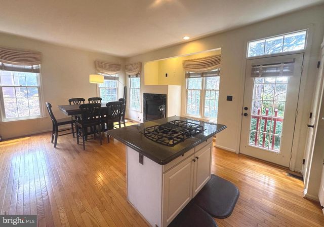6505 NIGHTWIND CT, Alexandria, VA 22312