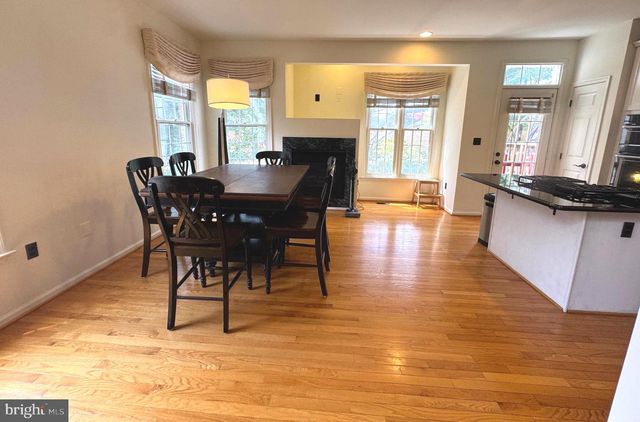 6505 NIGHTWIND CT, Alexandria, VA 22312