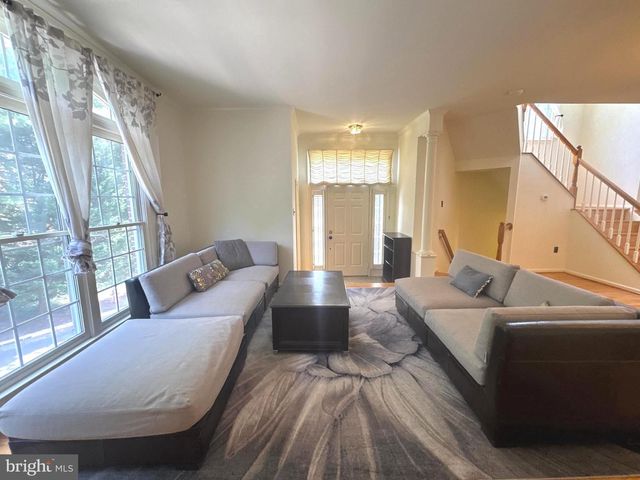 6505 NIGHTWIND CT, Alexandria, VA 22312