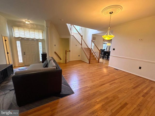 6505 NIGHTWIND CT, Alexandria, VA 22312