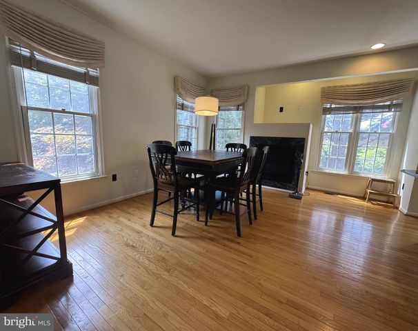 6505 NIGHTWIND CT, Alexandria, VA 22312
