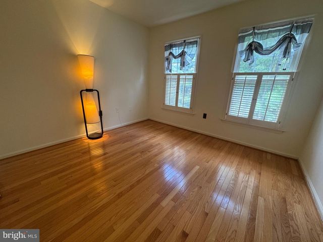 6505 NIGHTWIND CT, Alexandria, VA 22312