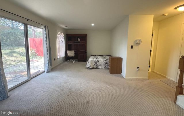 6505 NIGHTWIND CT, Alexandria, VA 22312