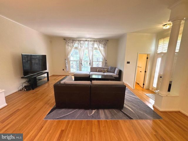 6505 NIGHTWIND CT, Alexandria, VA 22312
