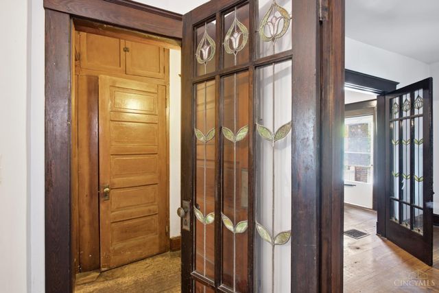 2035 Burnet Avenue, Cincinnati, OH 45219