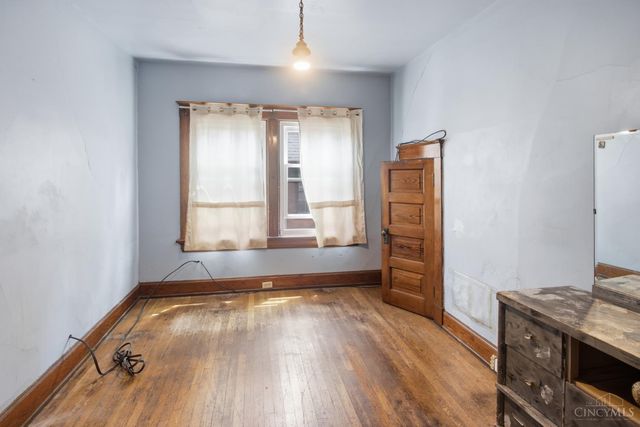 2035 Burnet Avenue, Cincinnati, OH 45219