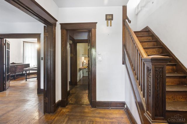 2035 Burnet Avenue, Cincinnati, OH 45219