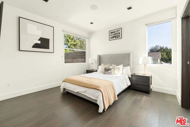 4640 Radford Avenue, Valley Village, CA 91607