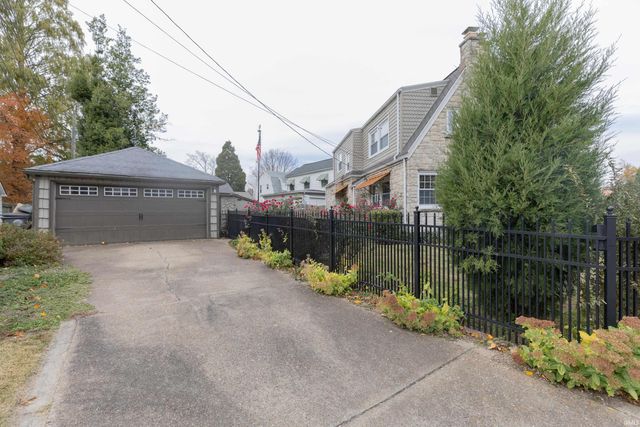 2913 E Mulberry Street, Evansville, IN 47714