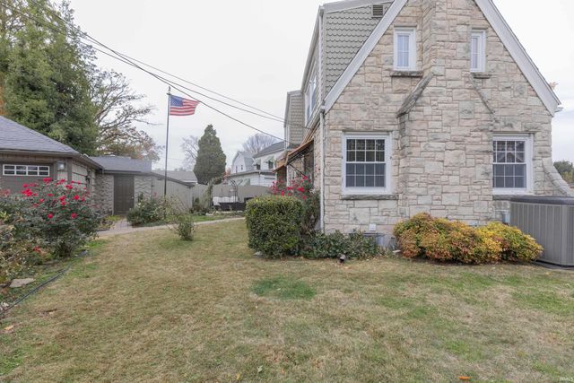 2913 E Mulberry Street, Evansville, IN 47714