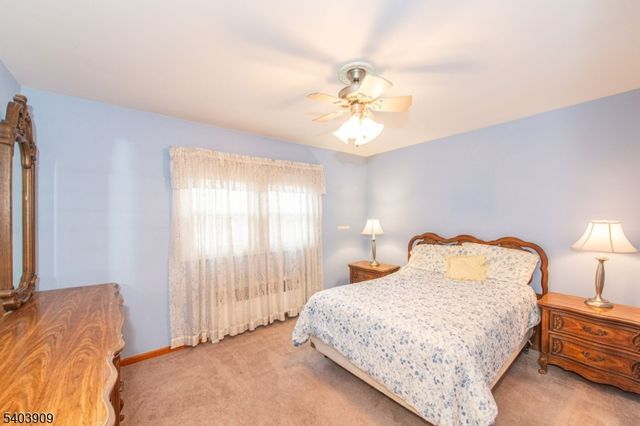 340 Northwood Way, Palisades Park Boro, NJ 07650