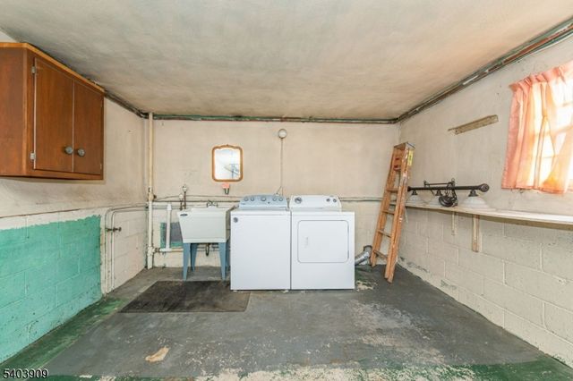 340 Northwood Way, Palisades Park Boro, NJ 07650