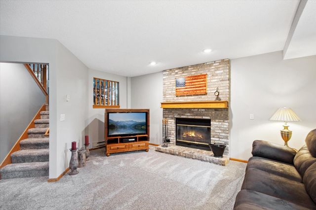 5429 Nelmark Avenue NE, Saint Michael, MN 55376