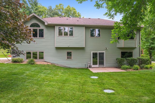 5429 Nelmark Avenue NE, Saint Michael, MN 55376