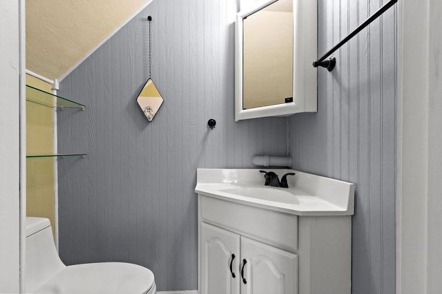 1525 N CLARK STREET, Appleton, WI 54911