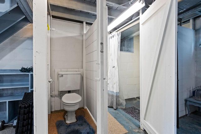 1525 N CLARK STREET, Appleton, WI 54911