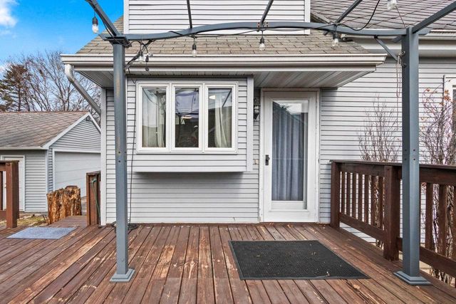 1525 N CLARK STREET, Appleton, WI 54911