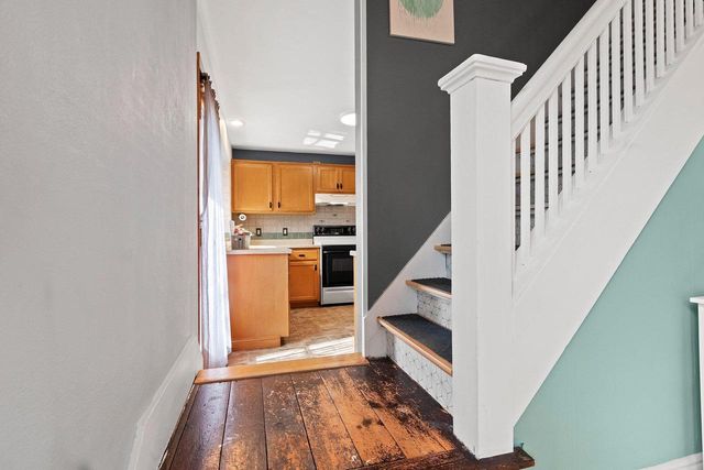 1525 N CLARK STREET, Appleton, WI 54911