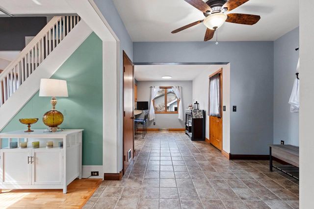 1525 N CLARK STREET, Appleton, WI 54911