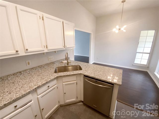 2326 Linda Lou Court, Charlotte, NC 28213