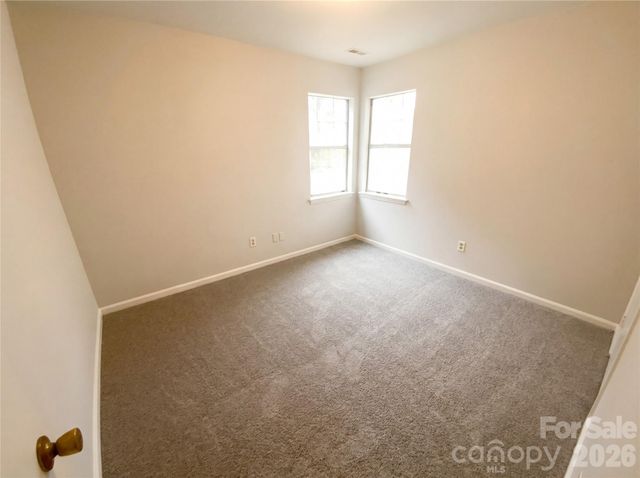 2326 Linda Lou Court, Charlotte, NC 28213