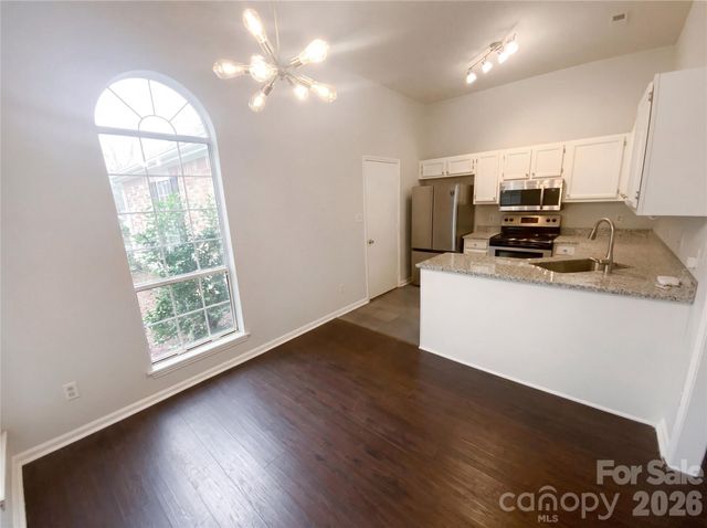 2326 Linda Lou Court, Charlotte, NC 28213