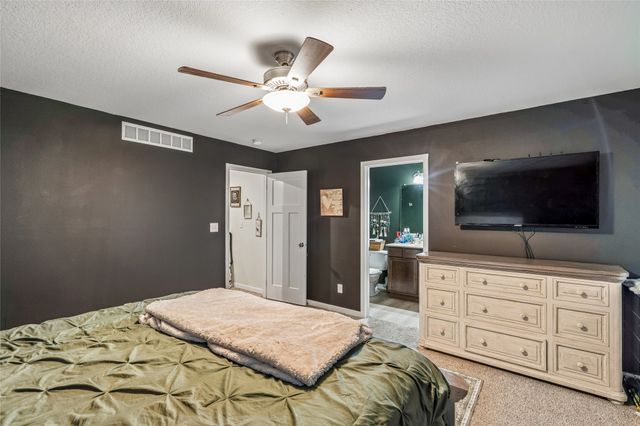 3304 Locust Street SW, Bondurant, IA 50035