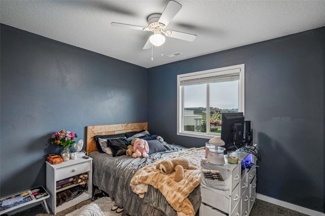 3304 Locust Street SW, Bondurant, IA 50035