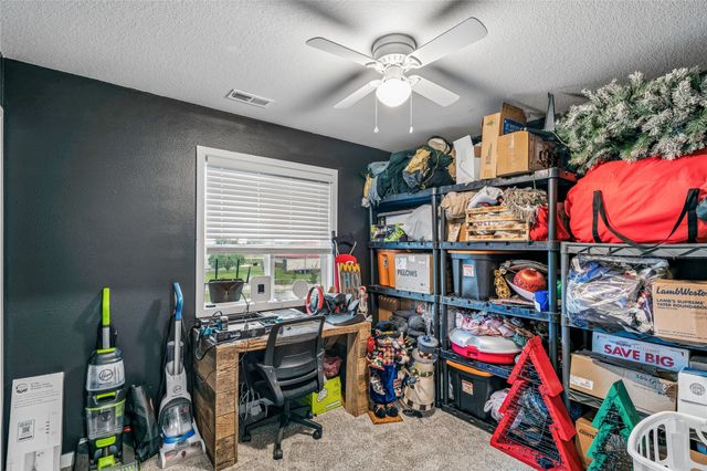 3304 Locust Street SW, Bondurant, IA 50035